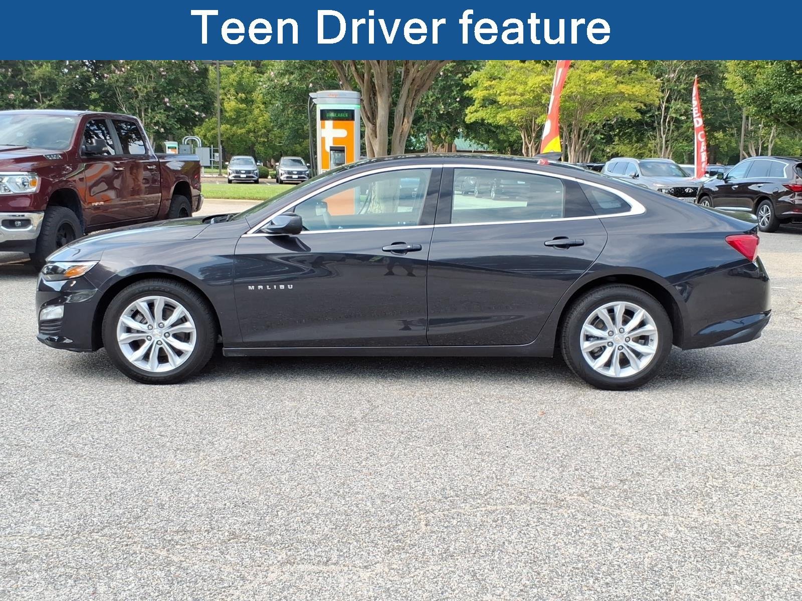 Used 2023 Dark Ash Metallic Chevrolet LT image 3