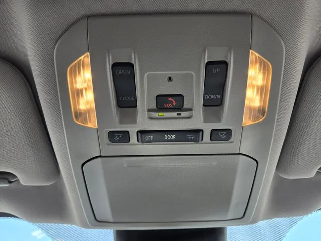 Used 2024 Silver Toyota XLE image 28