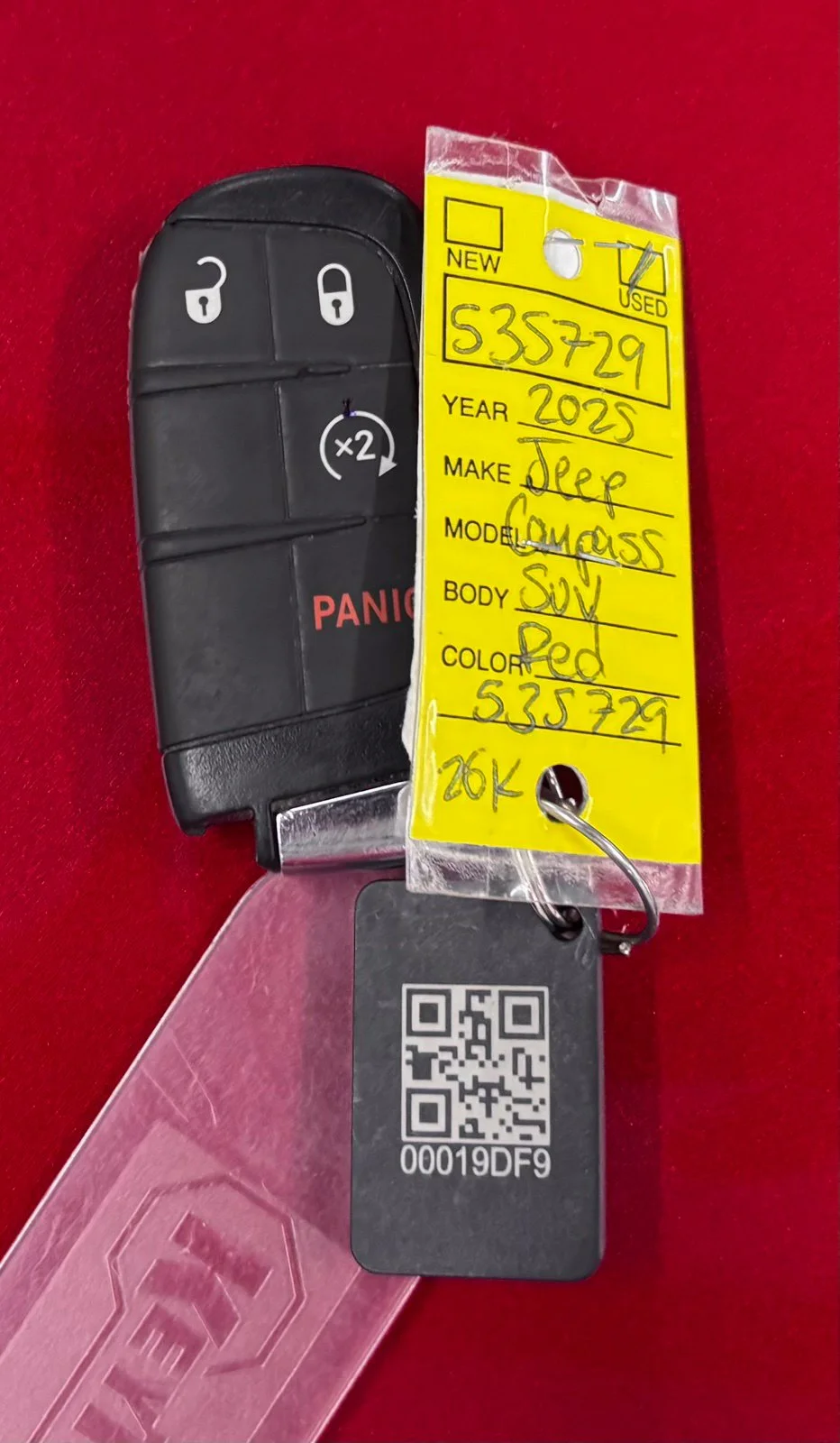 Used 2025 Red Jeep Latitude image 24
