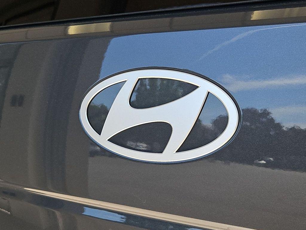 New 2026 Gray Hyundai SEL AWD image 25