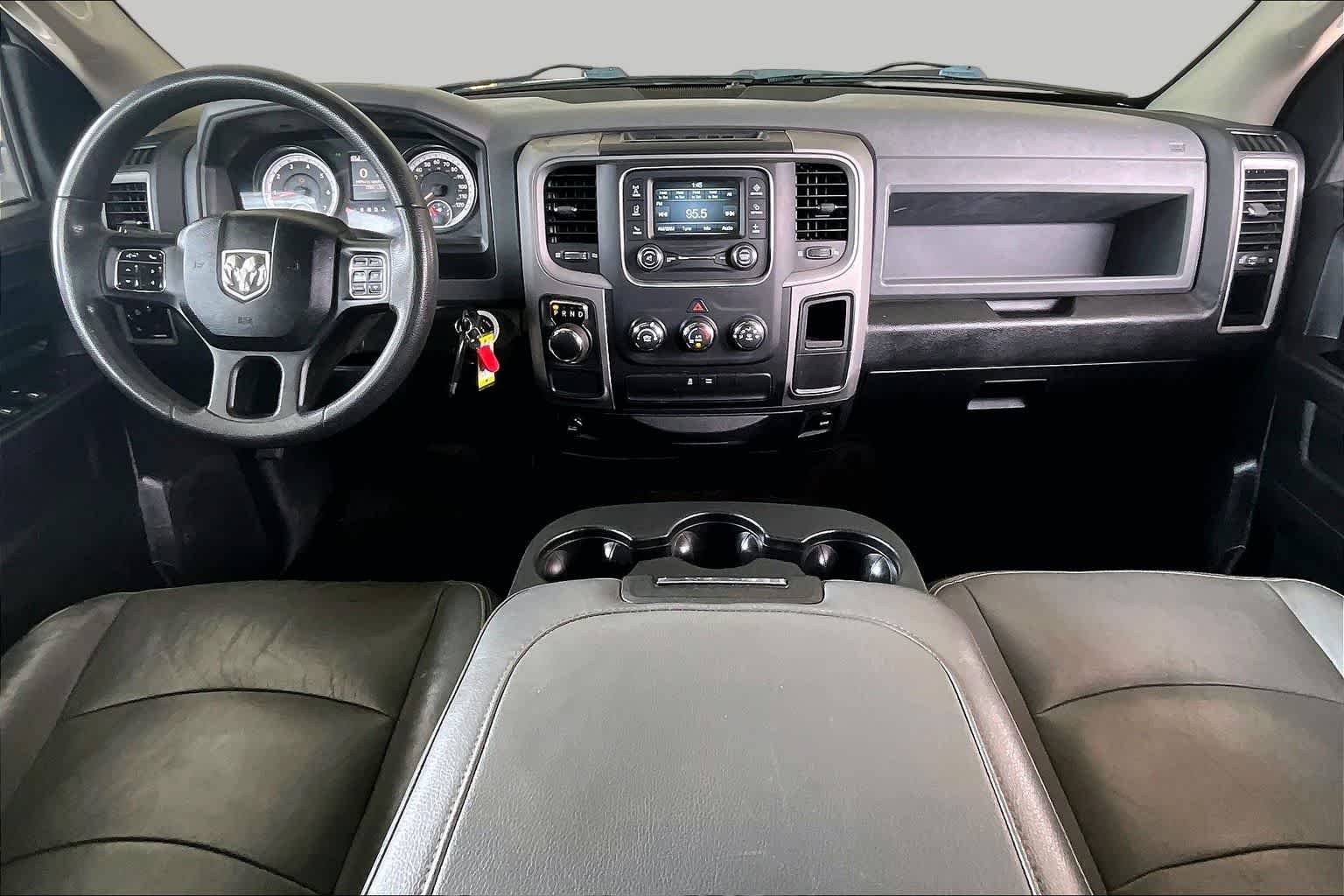 Used 2015 Bright White Clearcoat Ram Express image 14