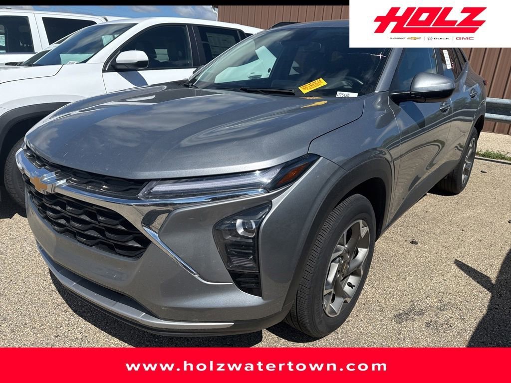 2025 Chevrolet Trax LT's photo