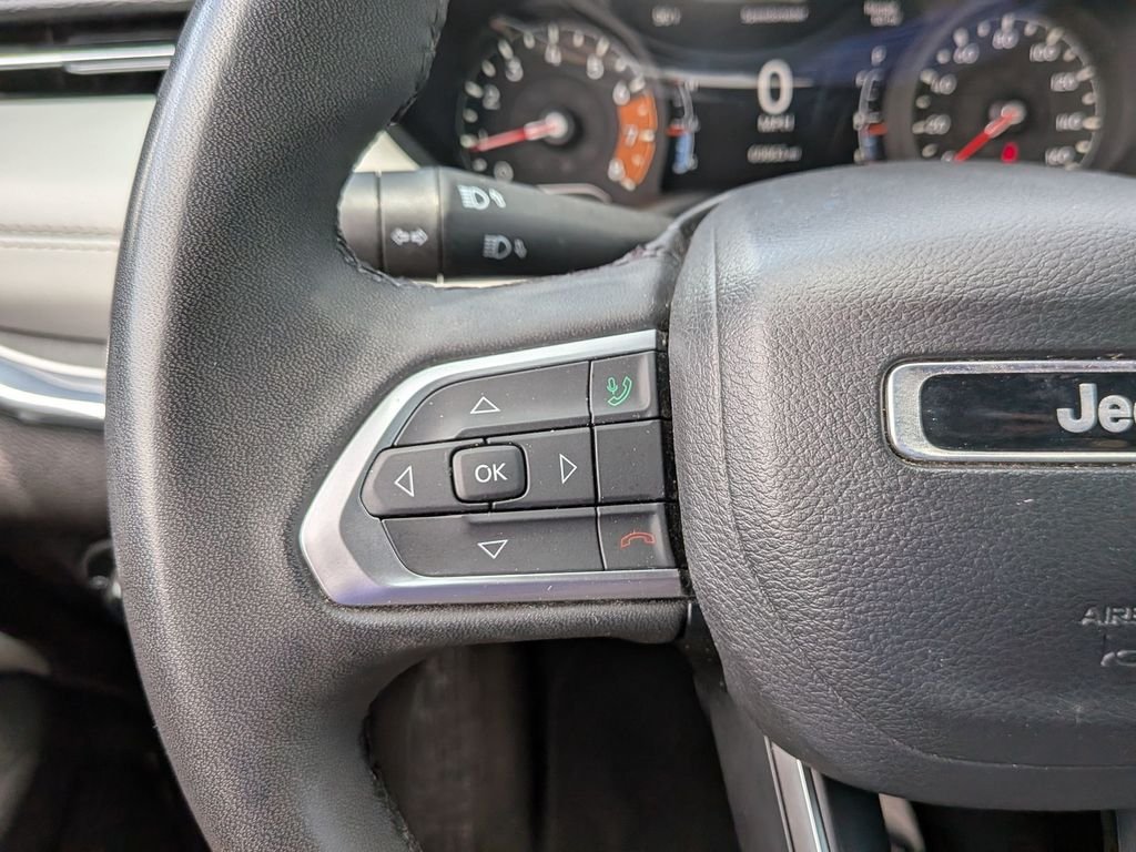 Used 2023 Gray Jeep Limited image 20