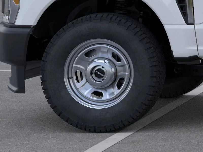 New 2026 Oxford White Ford F-350® XL image 19