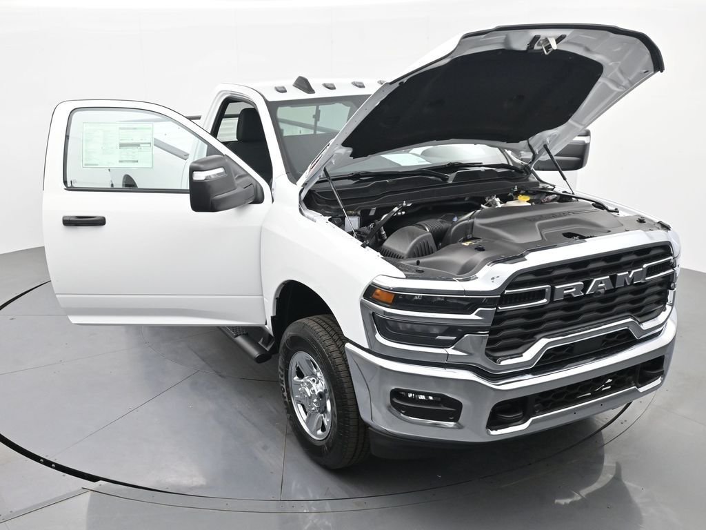 New 2026 Bright White Clear-Coat Exterior Paint RAM Tradesman image 39