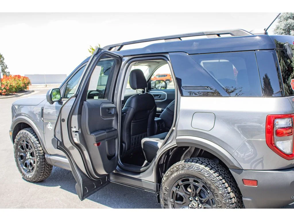 New 2026 CARBONIZED GRAY METALLIC Ford Outer Banks image 16
