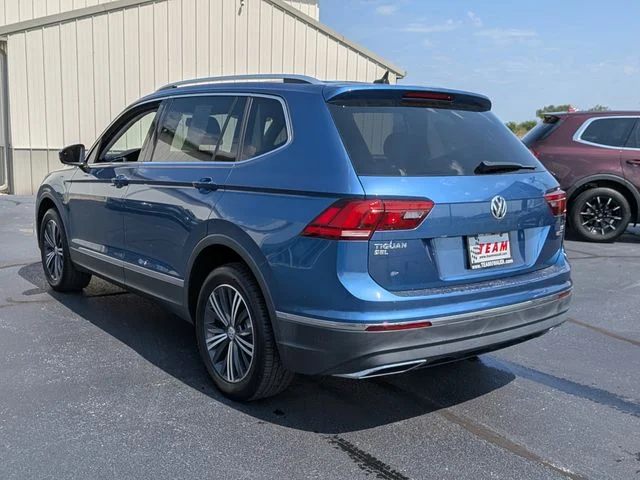 Used 2018 Blue Volkswagen 2.0T SEL image 5