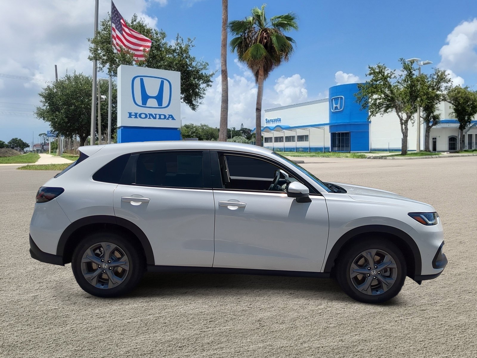 New 2027 Platinum White Pearl Honda LX image 4