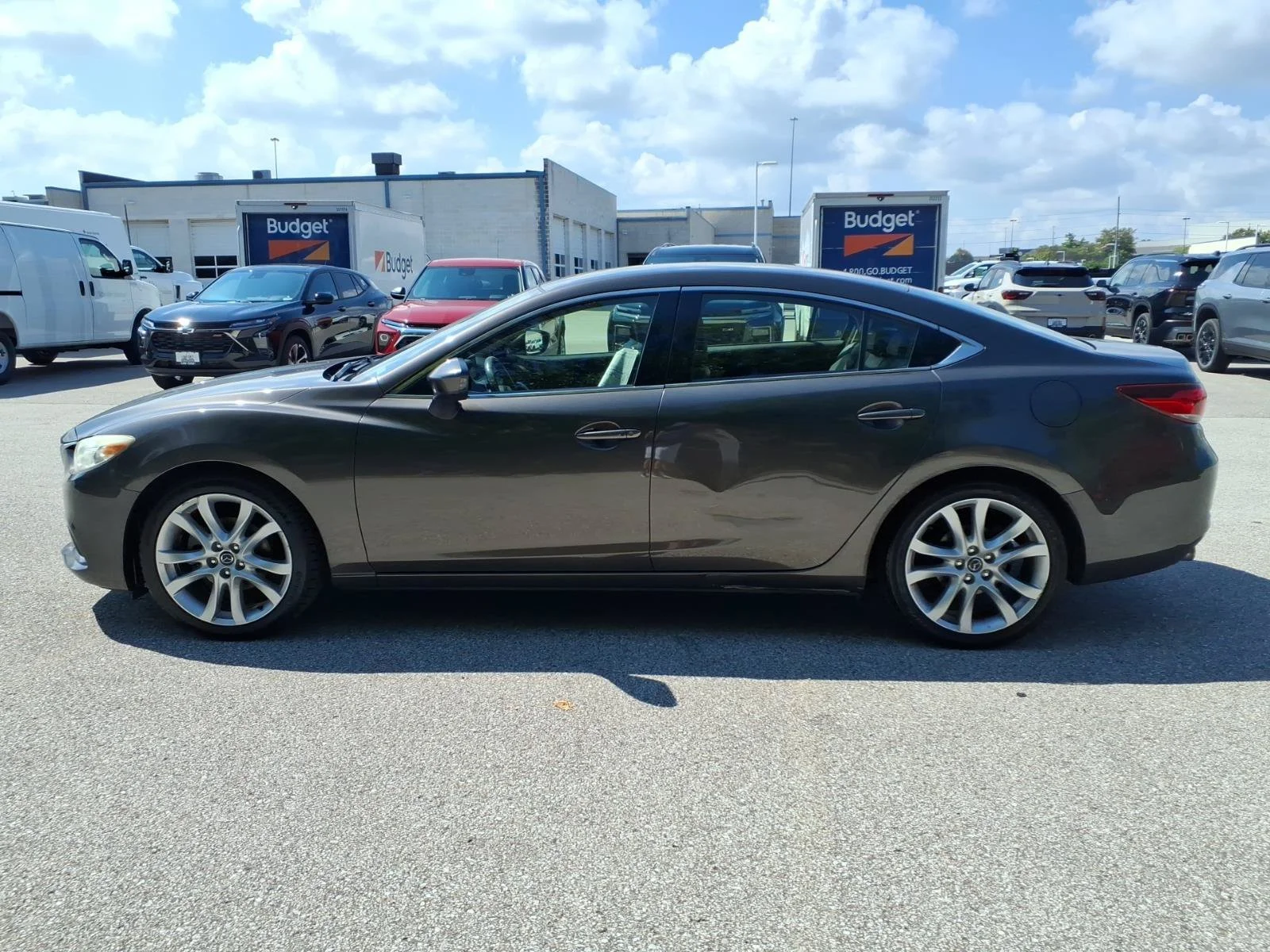 Used 2016 Titanium Flash Mica Mazda i Touring image 4