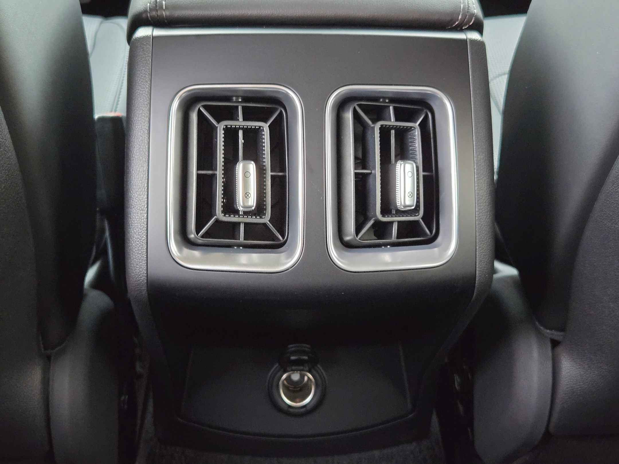 New 2026 Ebony Black Kia S image 30