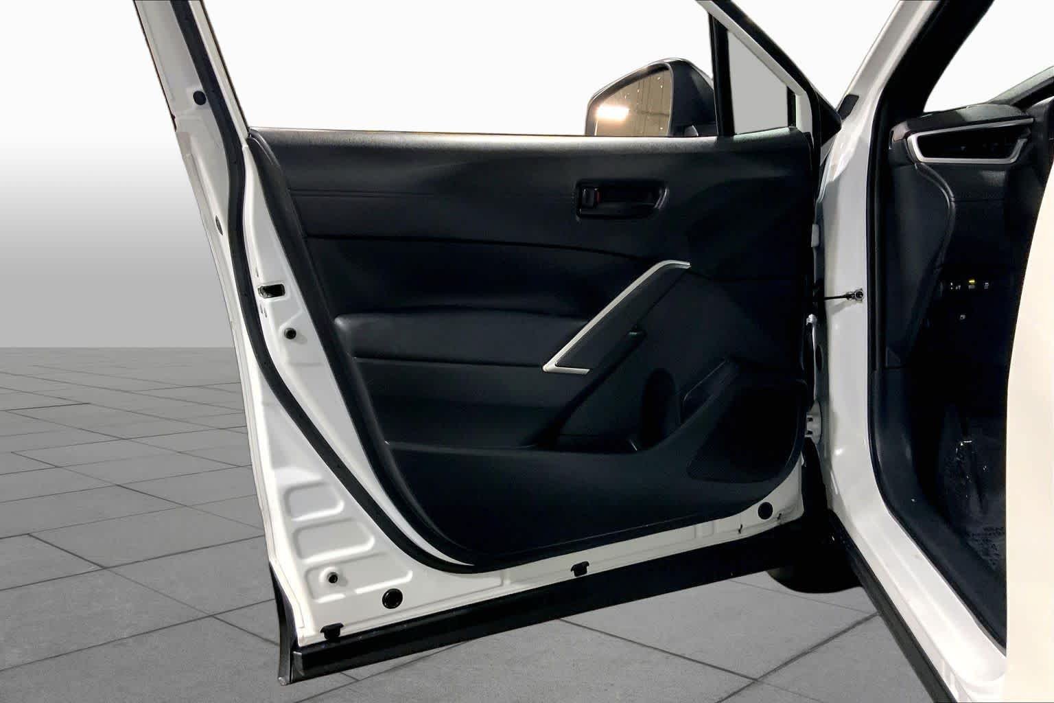Used 2024 Wind Chill Pearl Toyota Hybrid S image 22