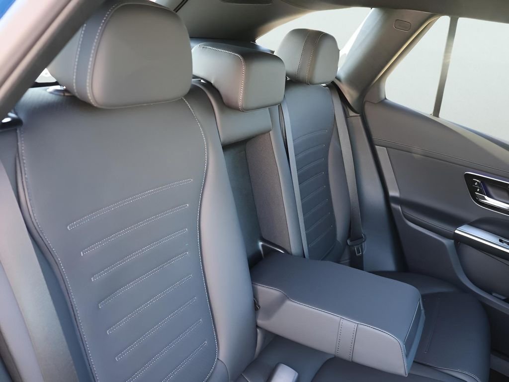 Used 2026 Starling Blue Metallic Mercedes-Benz GLC 300 image 14