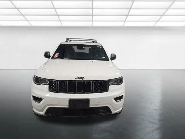 Used 2021 White Jeep Limited image 10