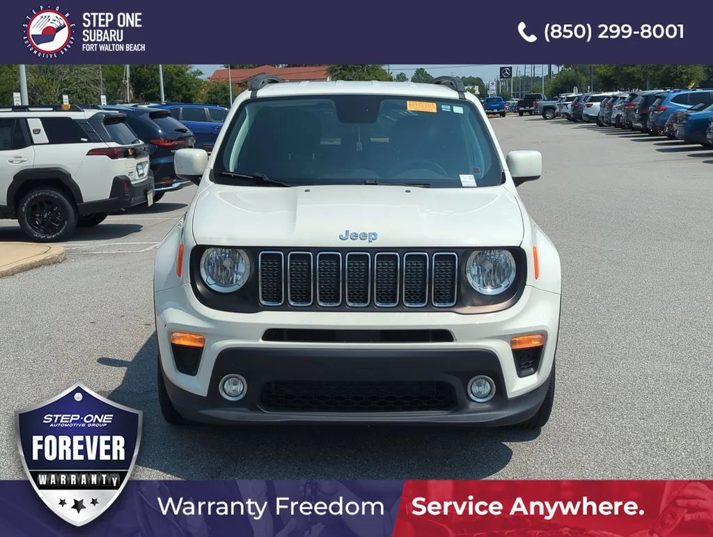 Used 2020 White Jeep Latitude image 10