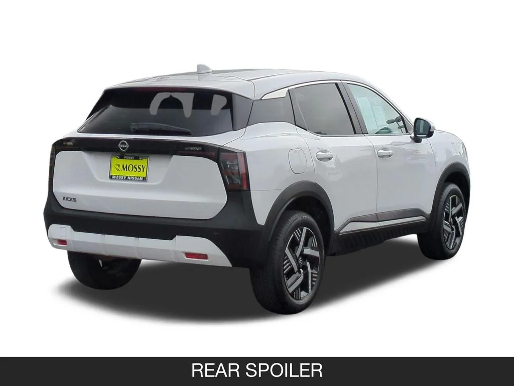 Used 2025 White Nissan SV image 9