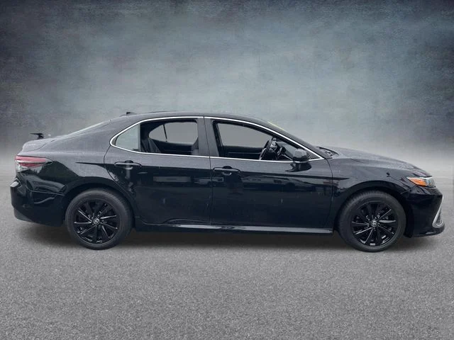 Used 2022 Black Toyota LE image 5