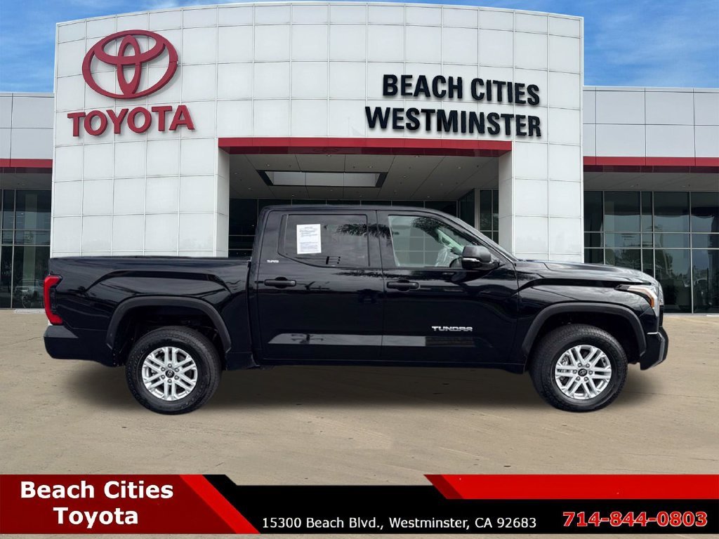 Used 2023 Black Toyota SR5 image 12
