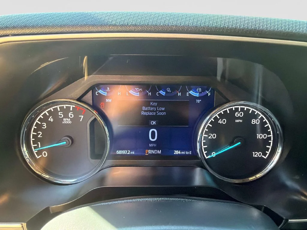 Used 2022 Gray Ford XLT image 30