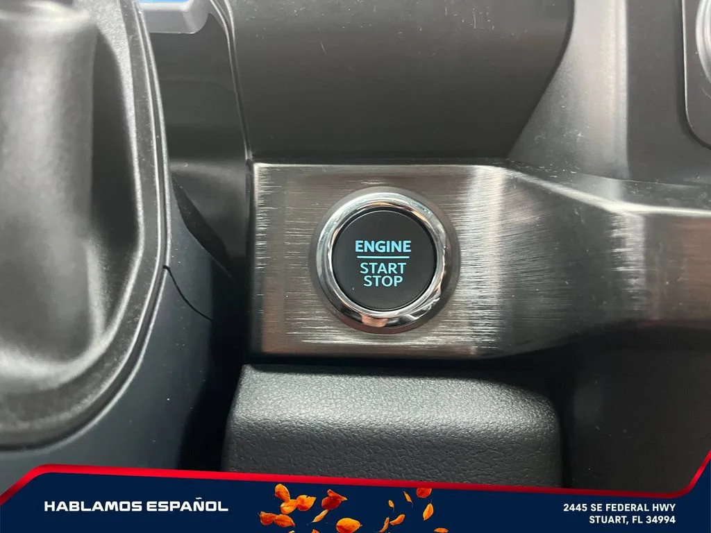 Used 2024 Red Ford LARIAT image 29