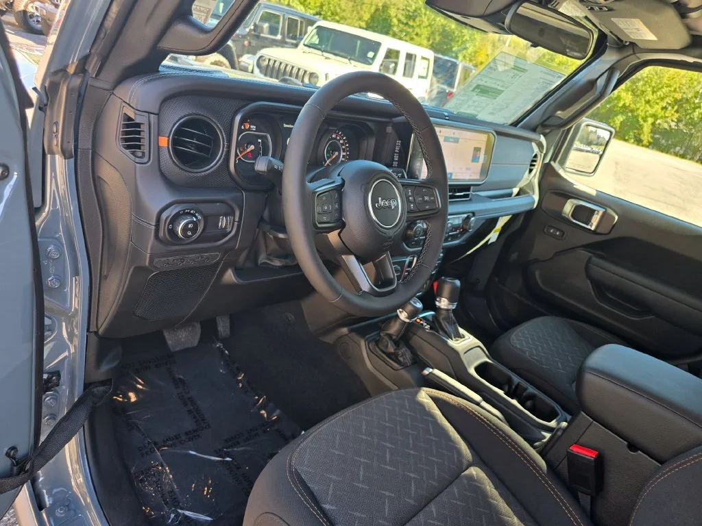 New 2026 Gray Jeep Mojave image 21