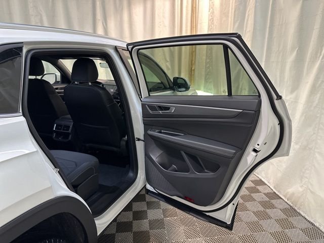 2026 Volkswagen Atlas Cross Sport SE - Photo 31