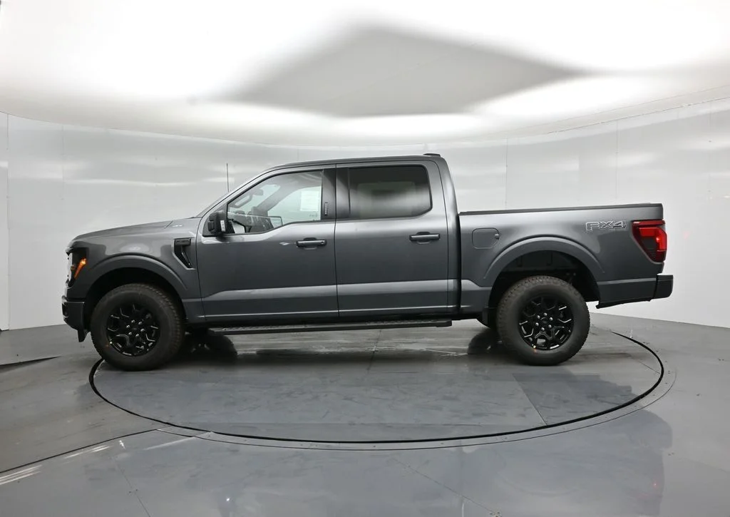New 2026 Gray Ford XLT image 26
