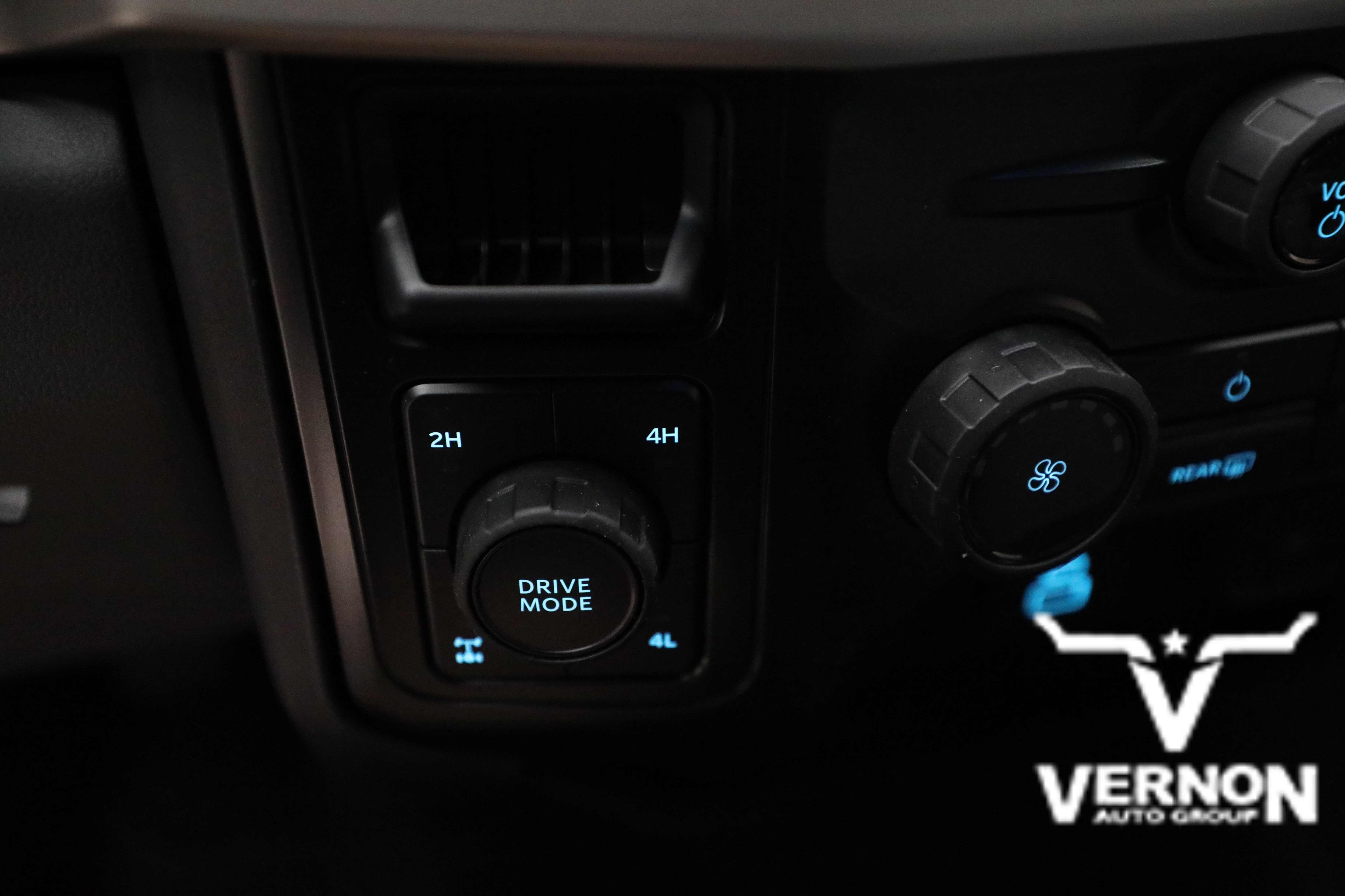 2026 Ford F-250 Super Duty XL - Photo 22