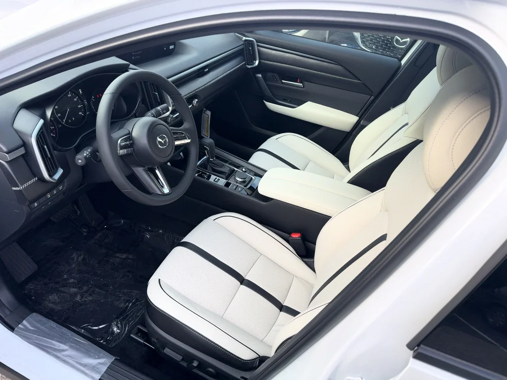 2026 Mazda CX-50 Turbo - Photo 8