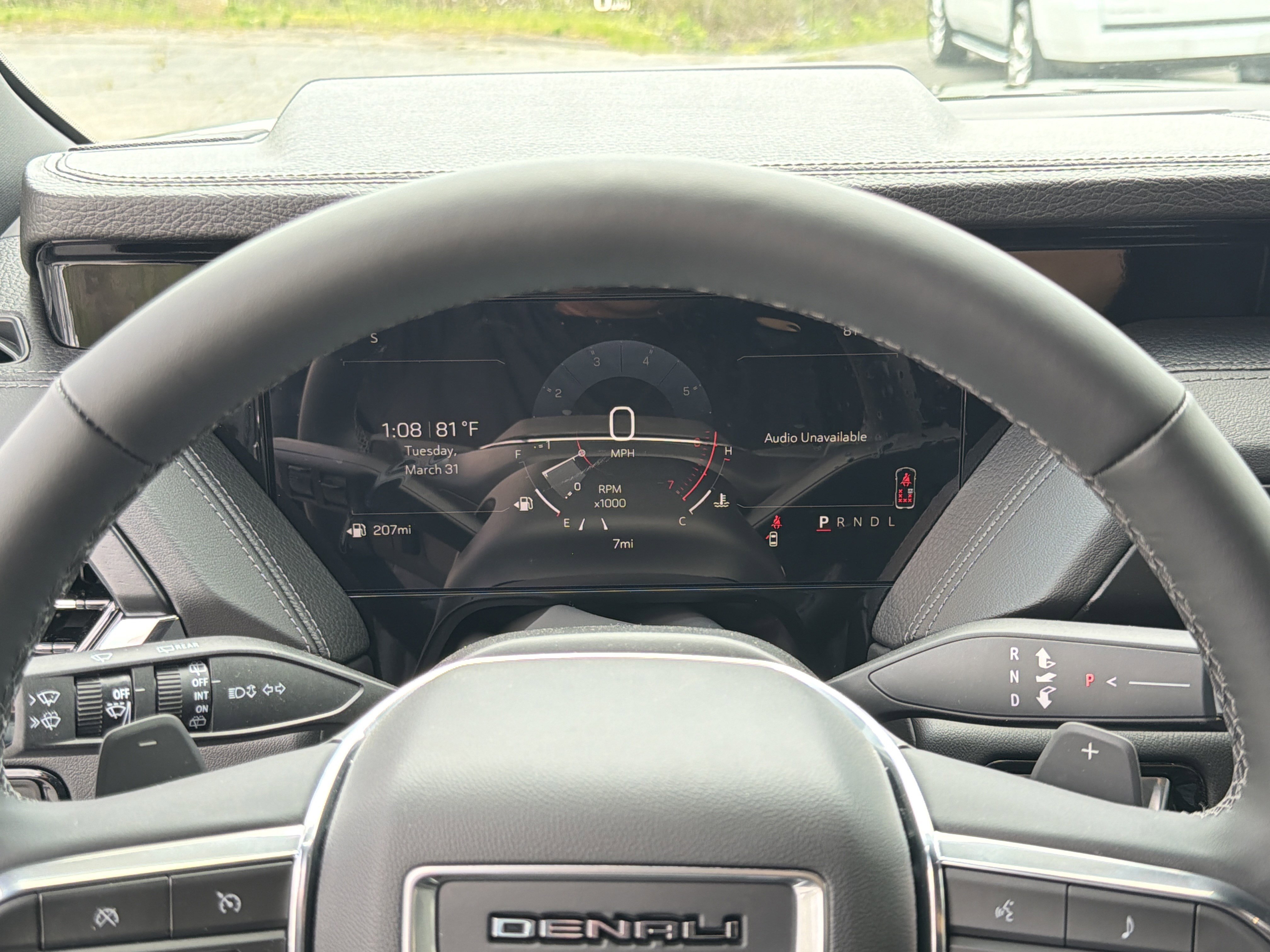 2026 GMC Yukon XL Denali - Photo 35