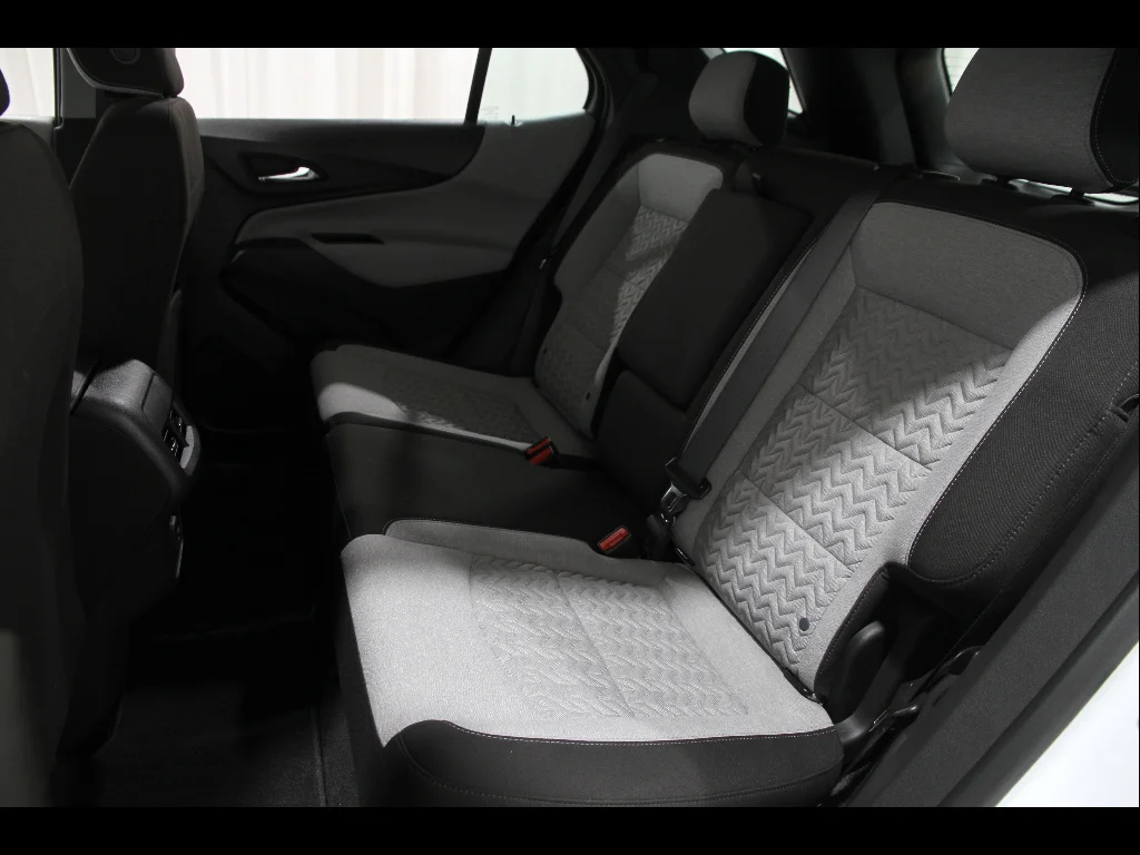 2023 Chevrolet Equinox LS - Photo 18