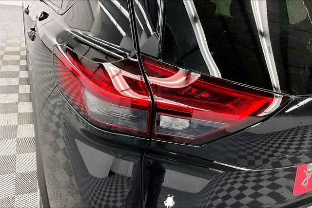 2025 Nissan Rogue SL - Photo 19