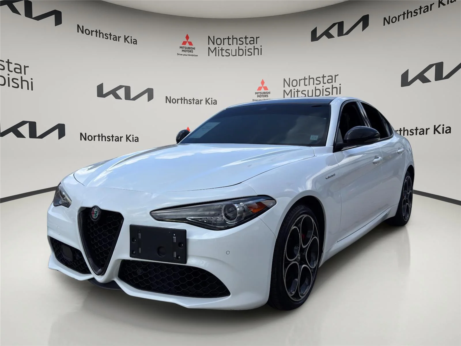 2023 Alfa Romeo Giulia Veloce AWD's photo