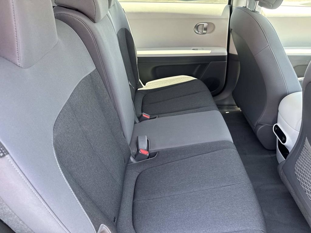 Certified Used 2024 Black Hyundai SEL image 28