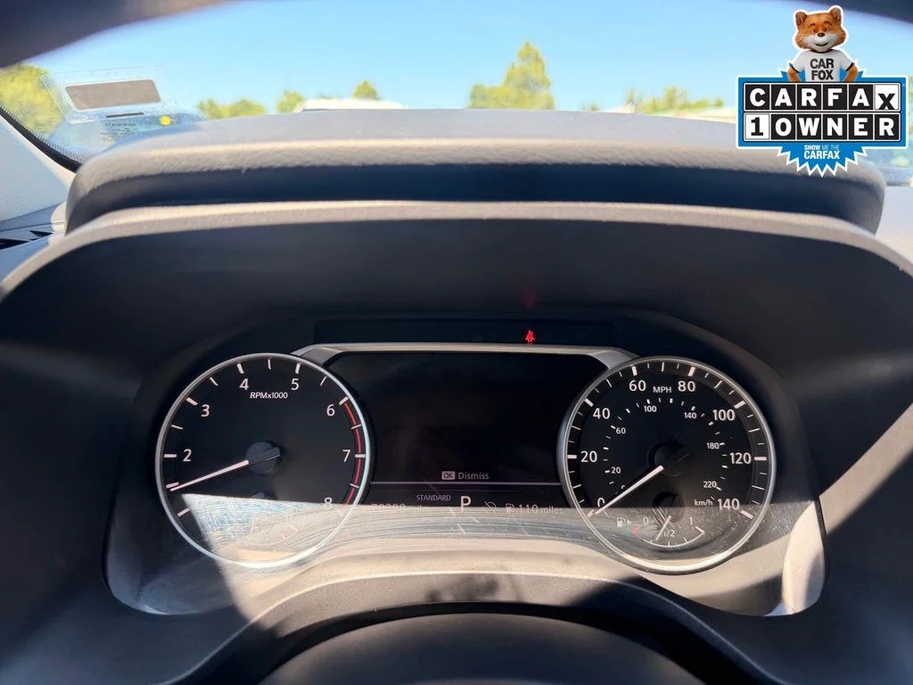 Used 2024 Pearl Nissan SV image 33