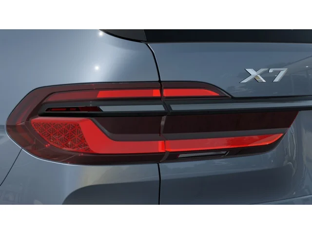 New 2027 Sparkling Copper Metallic BMW xDrive40i image 8