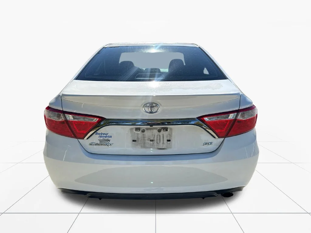 Used 2016 Super White Toyota SE image 7