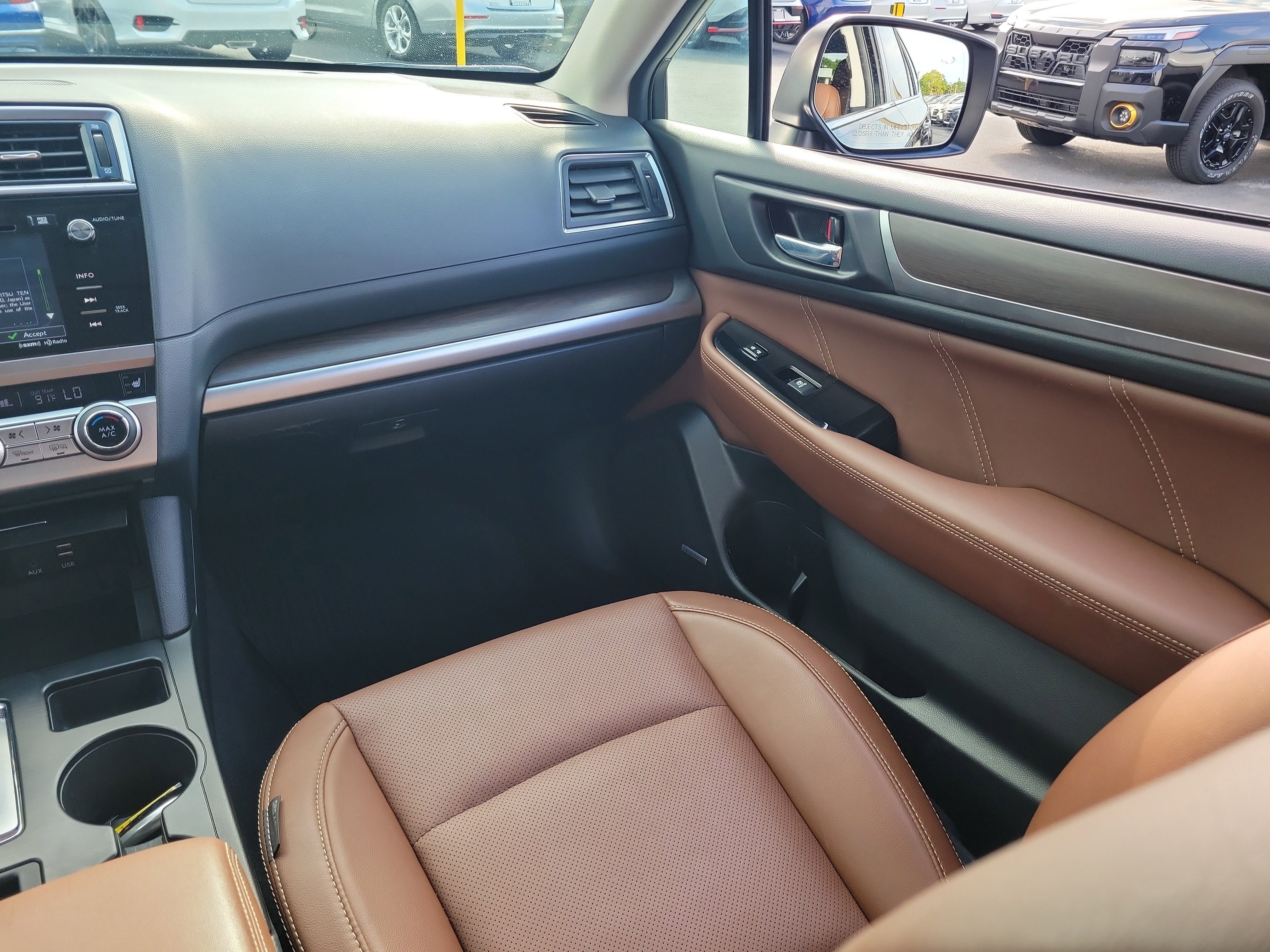 Used 2017 Crystal Black Silica Subaru Touring image 18
