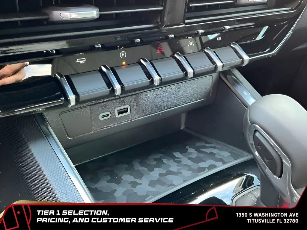 New 2026 Summit White GMC Elevation image 34