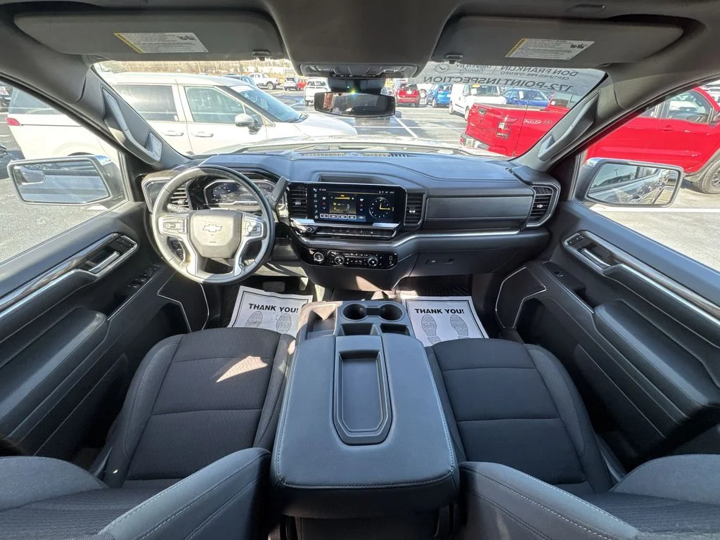Used 2024 Gray Chevrolet LT image 21