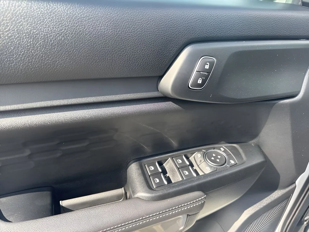 Used 2024 White Ford XLT image 25