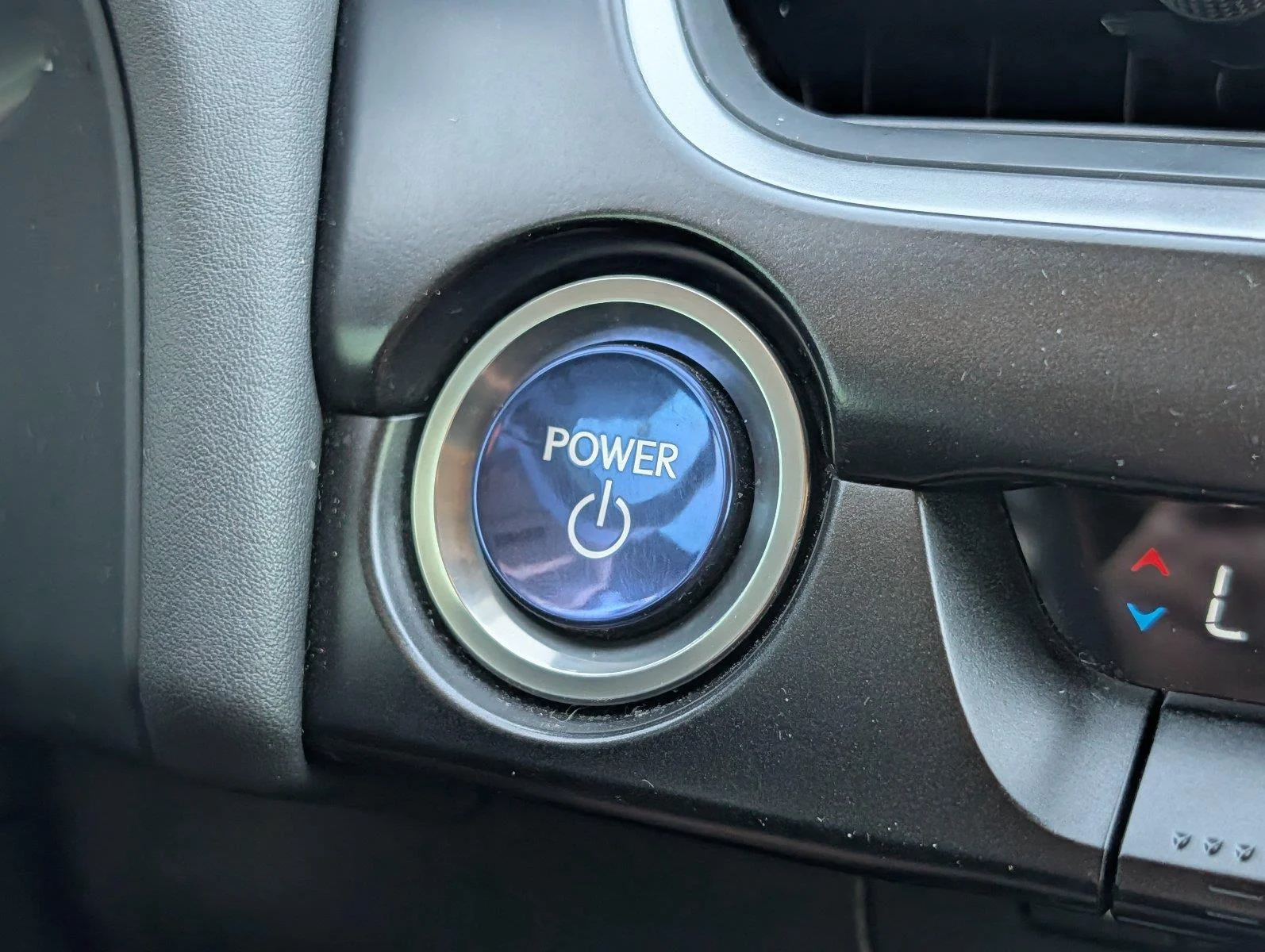 Used 2021 Eminent White Pearl Lexus UX 250h image 20