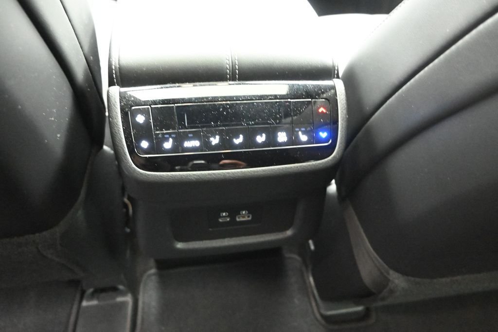 2025 INFINITI QX60 LUXE - Photo 19