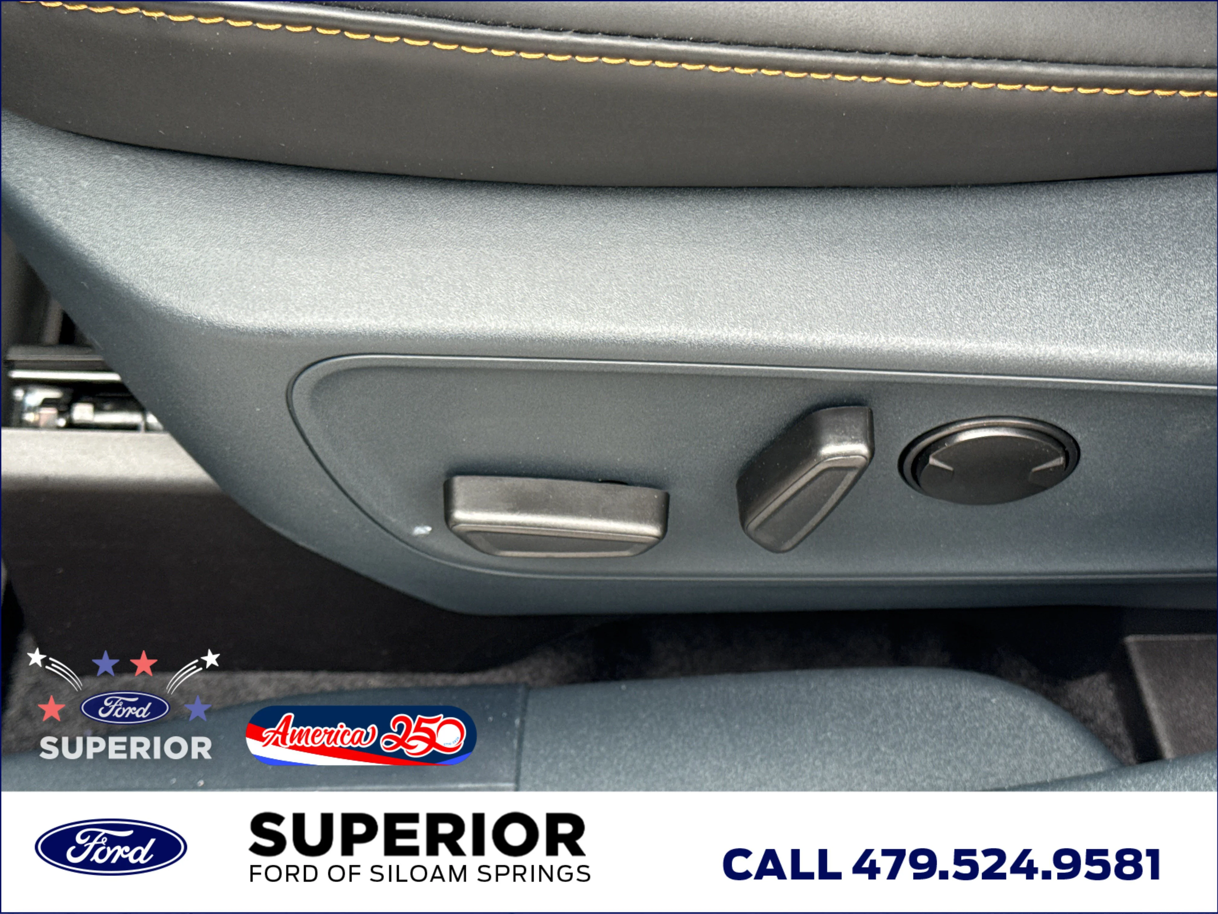 New 2026 Oxford White Ford Tremor AWD image 17