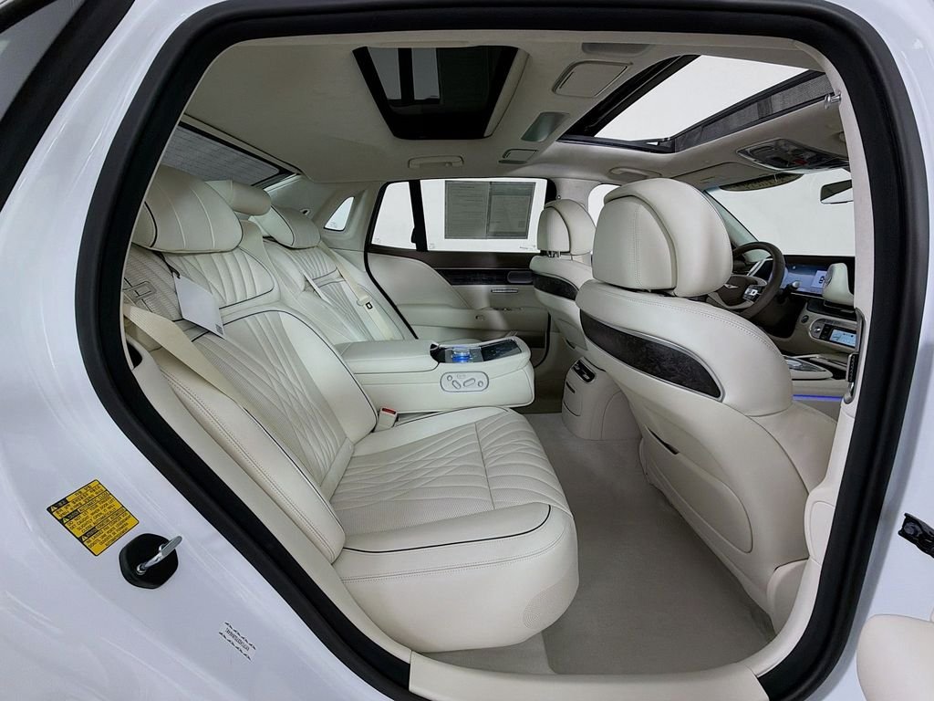 Used 2025 Uyuni White Genesis 3.5T E-SC MHEV image 30