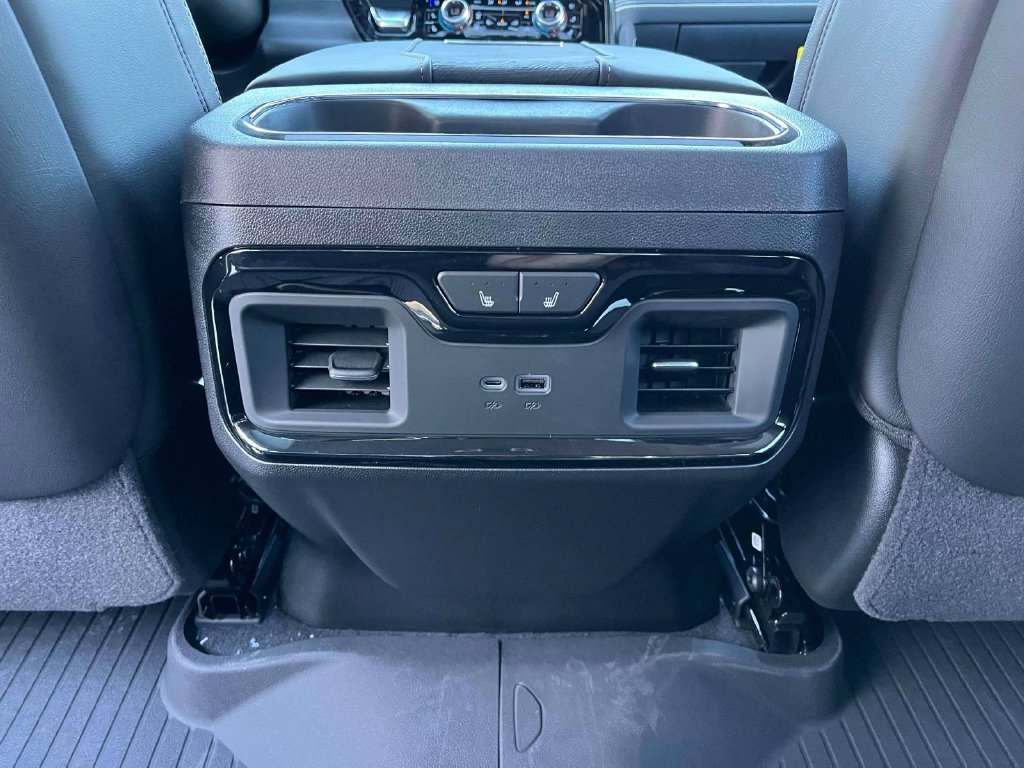 2026 GMC Sierra 2500HD AT4X - Photo 15