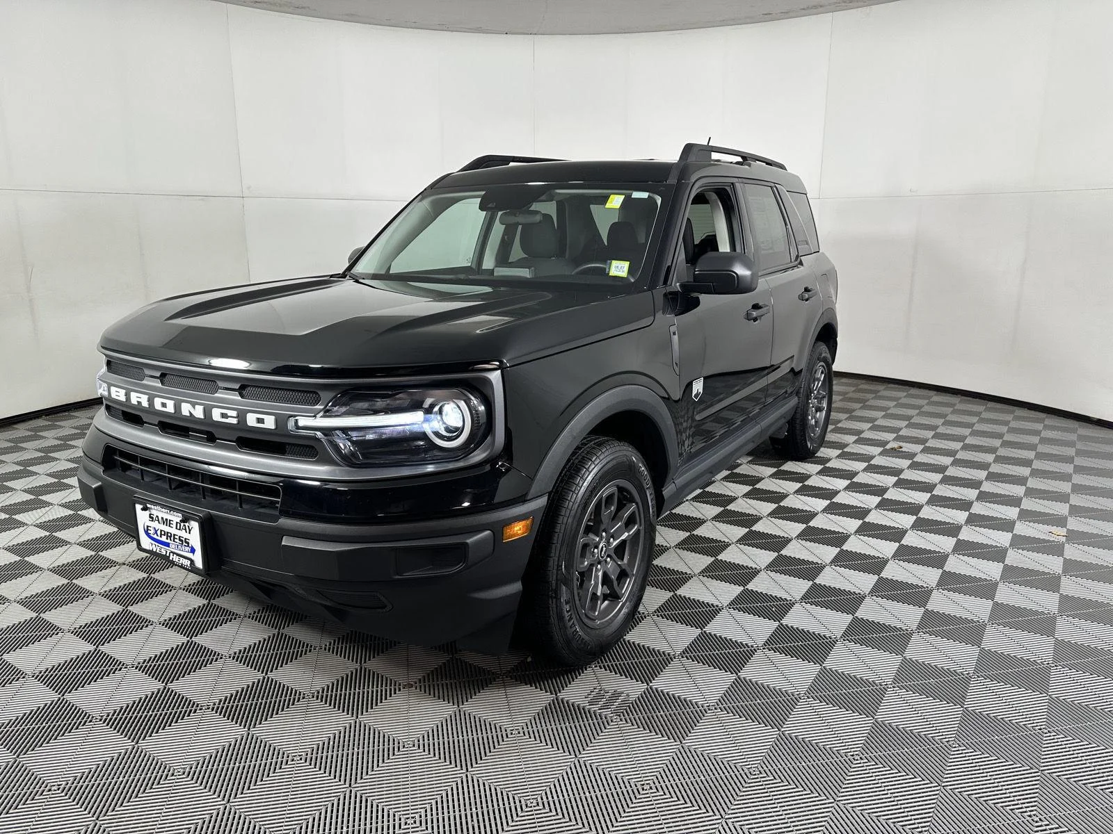 Used 2023 Shadow Black Ford Big Bend image 7