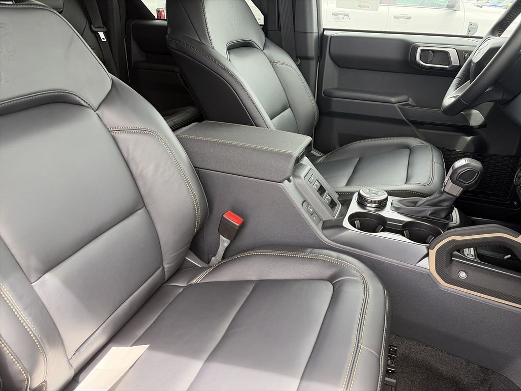 New 2026 Desert Sand Ford Badlands® image 34