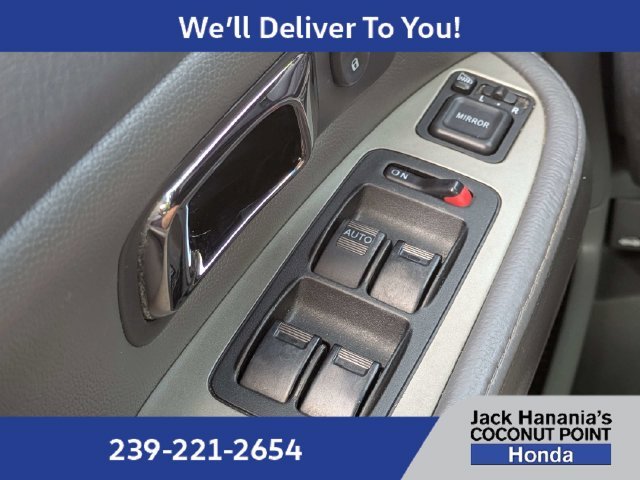 Used 2008 Silver Honda EX image 25