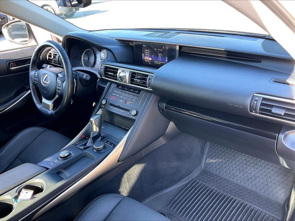 Used 2019 Eminent White Pearl Lexus 300 image 13