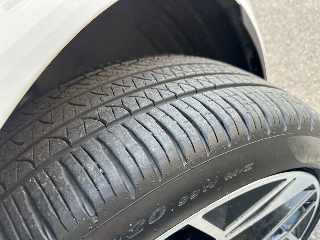 Certified Used 2025 White Hyundai SEL image 18